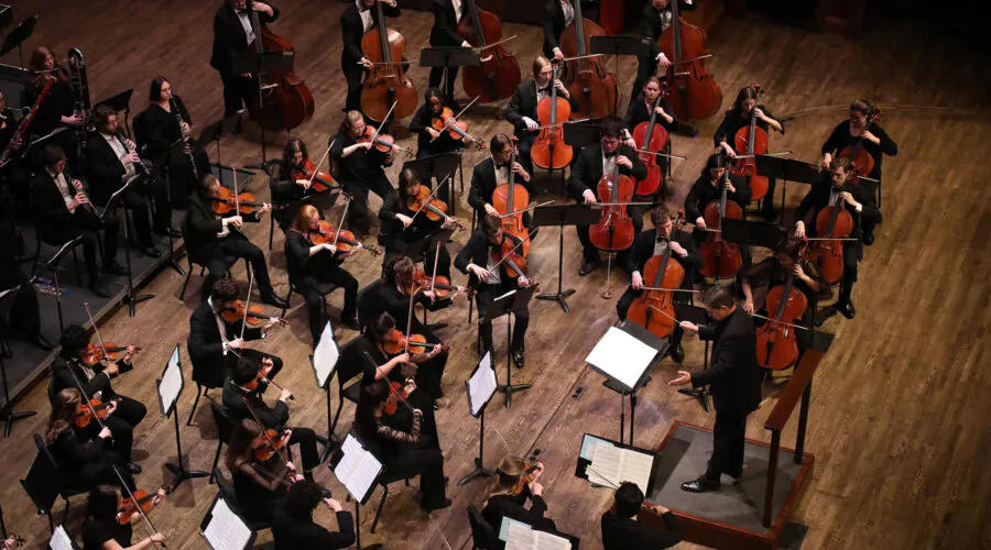 orchestra on stae as seen from above